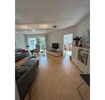 Helle ruhige 4-Zimmer Erdgeschoss Wohnung mit 170qm Gartenanteil - Kelheim