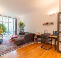 Modern 1-Room Flat Steps from Boxhagener Platz - Berlin Friedrichshain-Kreuzberg