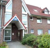 Ruhige, schöne Dach-Wohnung mit hellem Spitzboden in Varel