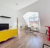Modernisiertes Dachgeschossapartment in Lichtenberg - Berlin