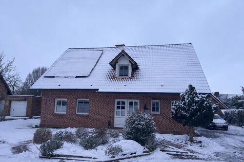 Foto - Großzügiges EFH in ruhiger Lage – Wintergarten & Garten