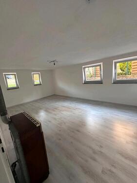 Foto - 3 Zimmer Wohnung ( Souterrainlage )