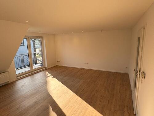 Foto - Frisch Renovierte 3-Zimmer Maisonette-Wohnung