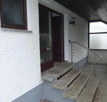 Geräumiges Haus mit Gartenanteil in ruhiger Lage von Dillingen zu - Dillingen an der Donau