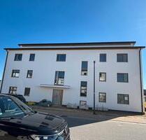 Ergoldsbach - Erstbezug 2-Zimmer-Whg mit Balkon EH 40 QNG