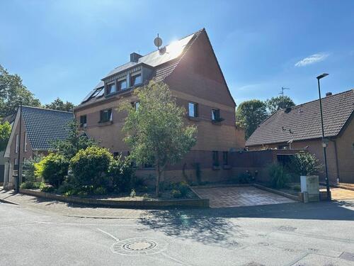 Foto - Helle EG-Wohnung mit Terrasse, Garten und Einbauküche