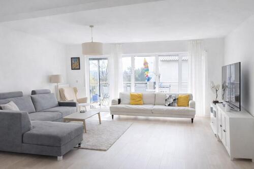 Foto - Neubauwertige 4-Zi-Erdgeschoßwohnung m. Terrasse und Gartenanteil