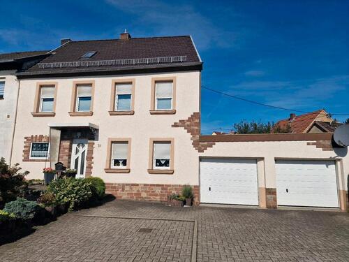 Foto - Einfamilienhaus zu verkaufen - 200.000,00 EUR Kaufpreis,