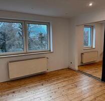 Kernsaniertes Dachgeschossjuwel in Alt-Grone mit Spitzboden - Göttingen Kernsaniertes Dachgeschossjuwel in Alt-Grone mit Spitzboden - Göttingen