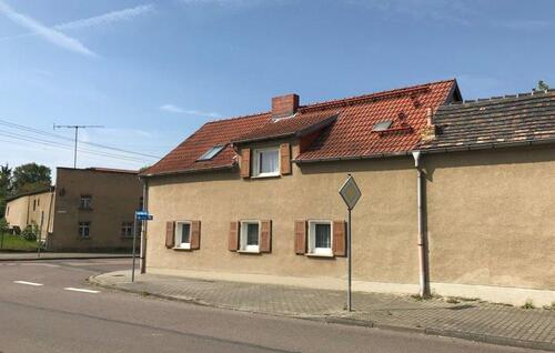 Foto - Einfamilienhaus mit Garage & Nebengebäude in Lützen nähe Leipzig