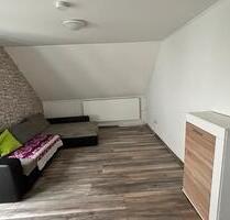 2 Zimmer Dachgeschoss Wohnung - 400,00&nbsp;EUR Kaltmiete, ca.&nbsp; 45,00&nbsp;m&sup2; in Rottenbuch (PLZ: 82401)