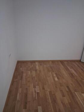 Foto - 4 Zimmer Erdgeschoßwohnung zur Miete in Regensburg