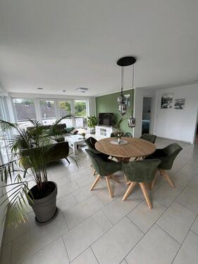 Foto - Penthouse Wohnung - 1.089,00 EUR Kaltmiete, ca.  121,00 m²