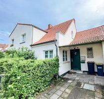 DHH in der Märchensiedlung: Großes Grundstück & Top-Anbindung! - Köln Mülheim