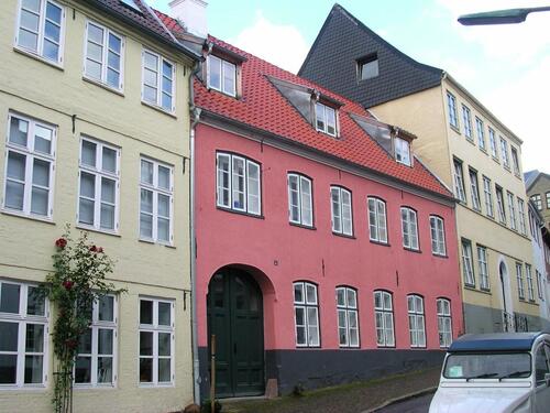 Foto - Ruhige, WG-geeignete 2-Zi. Wohnung in der Marienstraße