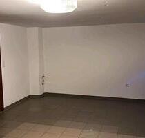 Zimmer zur Untermiete (Keller Zimmer) - Groß-Zimmern
