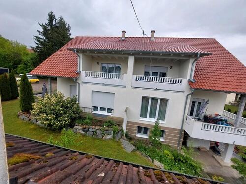 Foto - Mehrfamilienhaus zu verkaufen 5 Wohnungen Alles vermieten