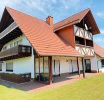 Idyllisch gelegenes Zweifamilienhaus - Alheim
