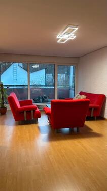 Foto - Möblierte 3-Zimmer-Wohnung mit zwei Balkonen & Blick ins Grüne