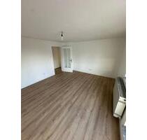 Frisch renovierte 3-Zimmer-Wohnung mit Balkon in ruhiger Lage - Brackenheim