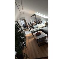 Dachgeschoss Wohnung Koblenz - 1.000,00&nbsp;EUR Kaltmiete, ca.&nbsp; 72,00&nbsp;m&sup2; in Koblenz (PLZ: 56072) Bisholder
