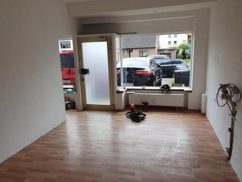 Foto - WESSELING ERDGESCHOSS 4 ZIMMER KÜCHE DIELE BAD SOFORT FREI !