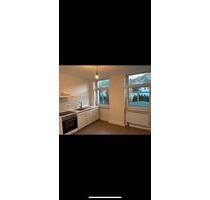 Wohnung zu mieten - 600,00 EUR Kaltmiete, in Plauen (PLZ: 08523)