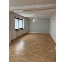 Große 2-Zimmer-Wohnung in Schieder-Schwalenberg