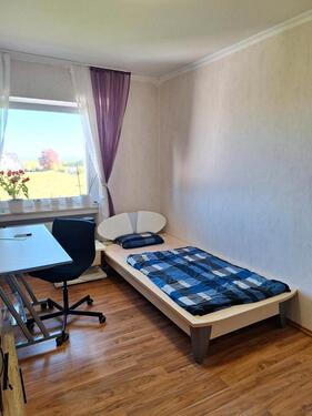 Foto - 1 Zimmer in Frauen WG - 450,00&nbsp;EUR Kaltmiete, ca.&nbsp; 90,00&nbsp;m&sup2;