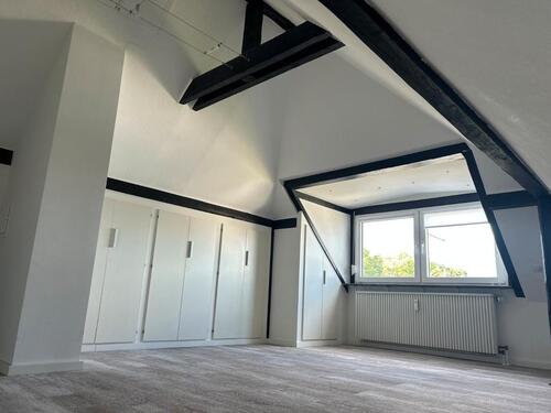 Foto - 2.5 Zimmer Dachgeschoßwohnung zur Miete in Hachenburg
