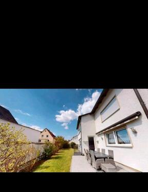 Foto - Großzügige voll ausgestattete 3 Zimmer Erdgeschoss Wohnung in Ros