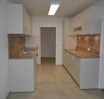 Schöne 2-Zimmer Wohnung mit EBK, Balkon & Stellplatz - Bad Säckingen