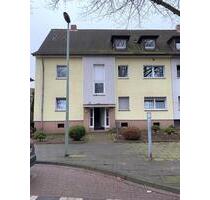 6-Zimmer-Wohnung in ruhigem 3-Familienhaus 175m2 Duisburg Fahrn