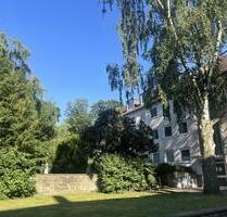 Einzigartige Wohnung mit Garten direkt am Staatstheater im Grünen - Braunschweig