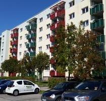 ++ 3 Zimmer zum Wohlfühlen ++ - 390,00&nbsp;EUR Kaltmiete, ca.&nbsp; 65,80&nbsp;m&sup2; in Stralsund (PLZ: 18437) Langendorfer Berg