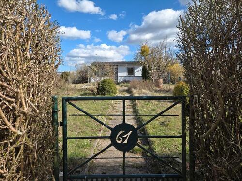 Foto - Kleingarten mit Bungalow in der Mecklenburgischen Seenplatte