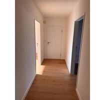 Renovierte Dachgeschosswohnung - 780,00&nbsp;EUR Kaltmiete, ca.&nbsp; 60,00&nbsp;m&sup2; in Paderborn (PLZ: 33106) Elsen