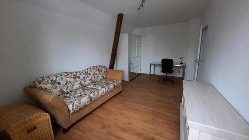 Foto - abgeschlossene kleine Wohnung in WG-Haus zu vermieten