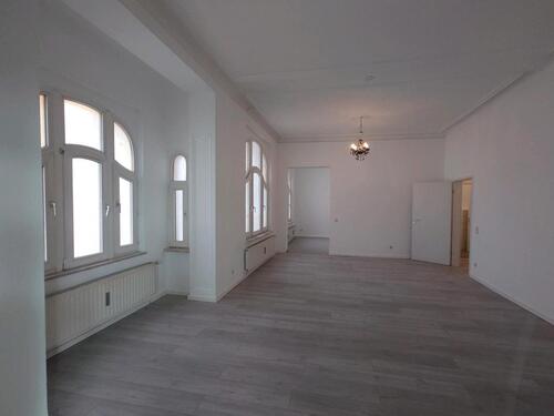 Foto - Großzügige 2Zi Wohnung mit Erker und Balkon am Stadtpark