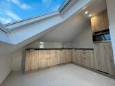 Foto - 2 Zimmer Dachgeschoßwohnung zur Miete in Rödermark