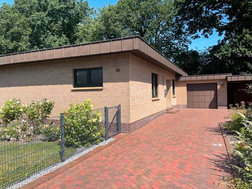 Foto - Top Sackgassenlage in Grafschaft; geräumiger Bungalow