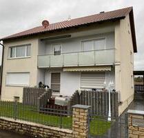 Gepflegte 3-Zimmer-Wohnung mit Balkon und Einbauküche in Burgheim