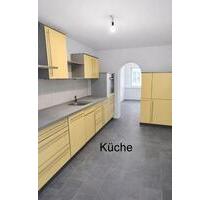 Dransfeld- Neu renovierte Wohnung mit 2,5 Zimmern auf 103 qm