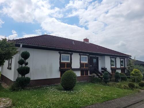 Foto - Einfamilienhaus Bungalow - 290.000,00&nbsp;EUR Kaufpreis, ca.&nbsp; 146,00&nbsp;m&sup2;