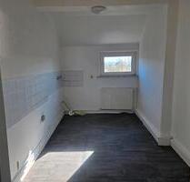 4 Zimmer Wohnung 87qm, 3.OG, 550€ kalt - Schöningen