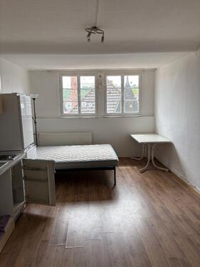 Foto - Helle 1-Zimmer-Wohnung mit schöner Aussicht – Esslingen Altstadt
