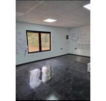 Großer Lagerplatz mit Büro ab sofort zur Miete! - Dortmund Brackel