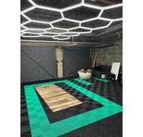 Halle, Garage mit Grube und hohen Decken zum Schrauben - Schönborn