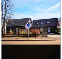 Einfamilienhaus und Nebenhaus mit zwei Wohneinheiten in Holtrop - Großefehn