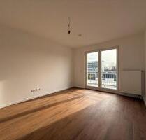 Kernsanierte 2-Zimmer Wohnung mit Südbalkon - Erstbezug - Heiligenhaus